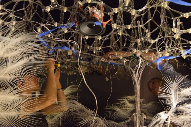 PhilipBeesley_EXHhALE_02